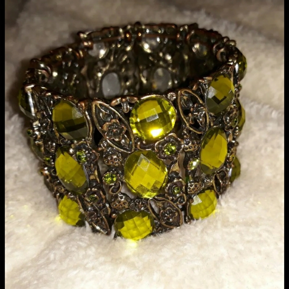 Gem cut bracelet